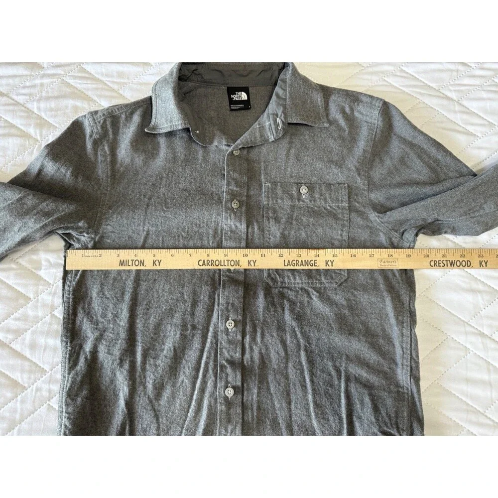 North Face Shirt Men's Small Long Sleeve 100% Cotton
